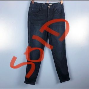 Seven7 Dark Denim Skinny Ankle Cropped Jeans